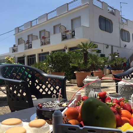 Villa Midolo Lido di Noto Exteriör bild