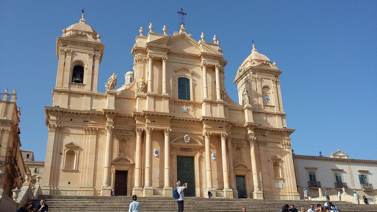 Villa Midolo Lido di Noto Exteriör bild